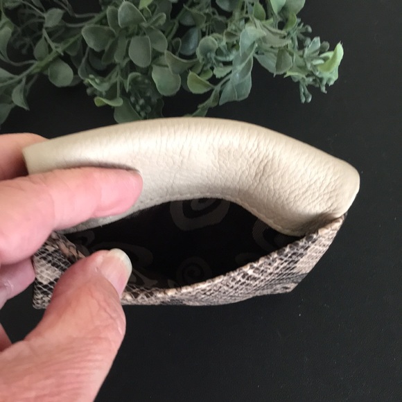 Brighton Retired Amalfi Small Wallet RARE - Picture 9 of 15